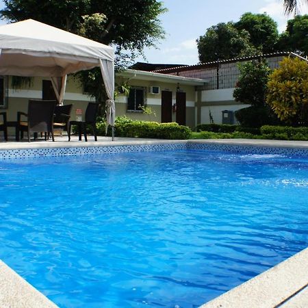 Urdesa Suites Hotel Guayaquil Ngoại thất bức ảnh
