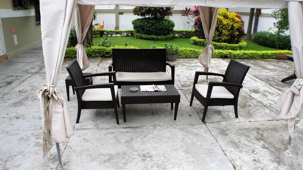 Urdesa Suites Hotel Guayaquil Ngoại thất bức ảnh