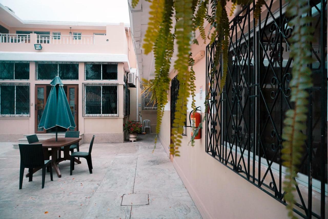 Urdesa Suites Hotel Guayaquil Ngoại thất bức ảnh